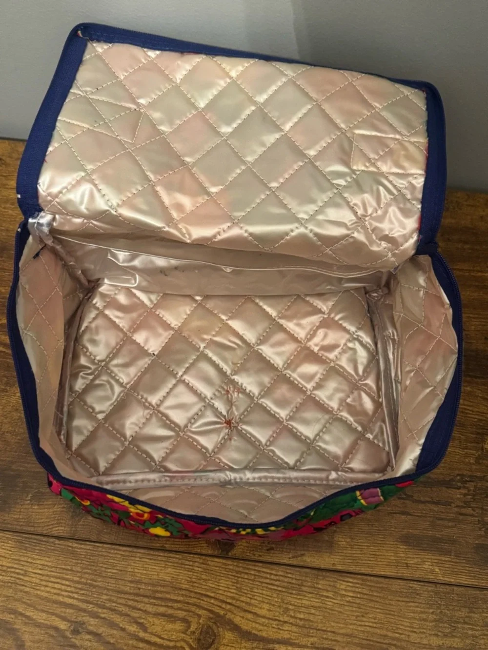 NaRaYa Quilted Travel Cosmetic‎ Bag Elephant Giraffe Jungle Makeup Case